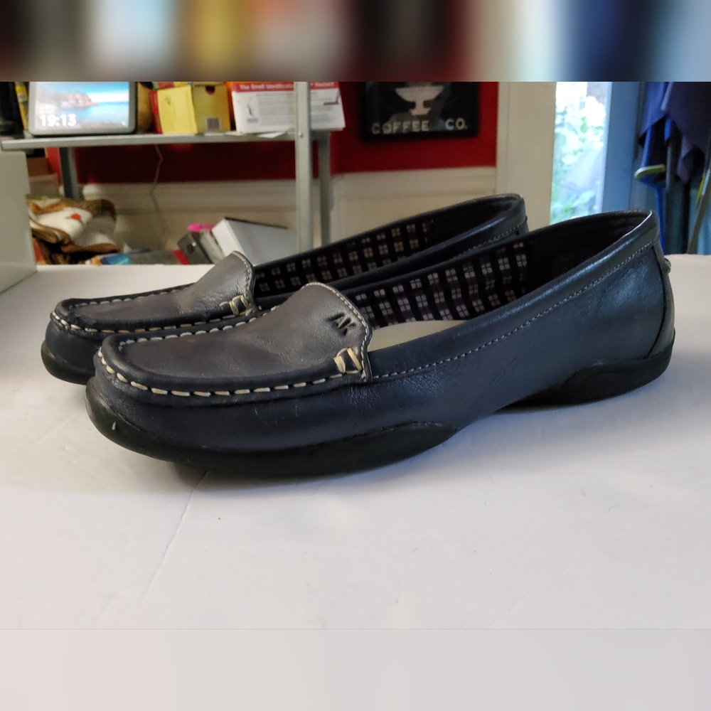 Anne Klein Navy Blue  Leather Loafers